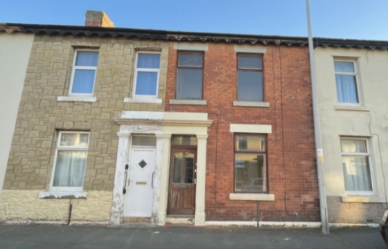 Updating in Blackpool photo